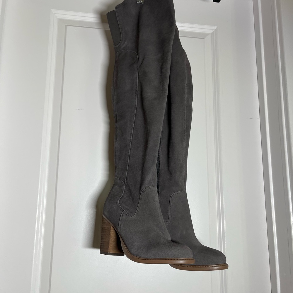 Kelsi Dagger Gray Knee-High Women's Boots